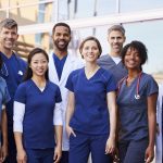 face à la crise des personnels soignants, le réseau de la santé canadien se mobilise