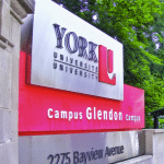 le Collège Glendon incarne depuis plus d'un demi-siècle un bastion de l'enseignement supérieur bilingue