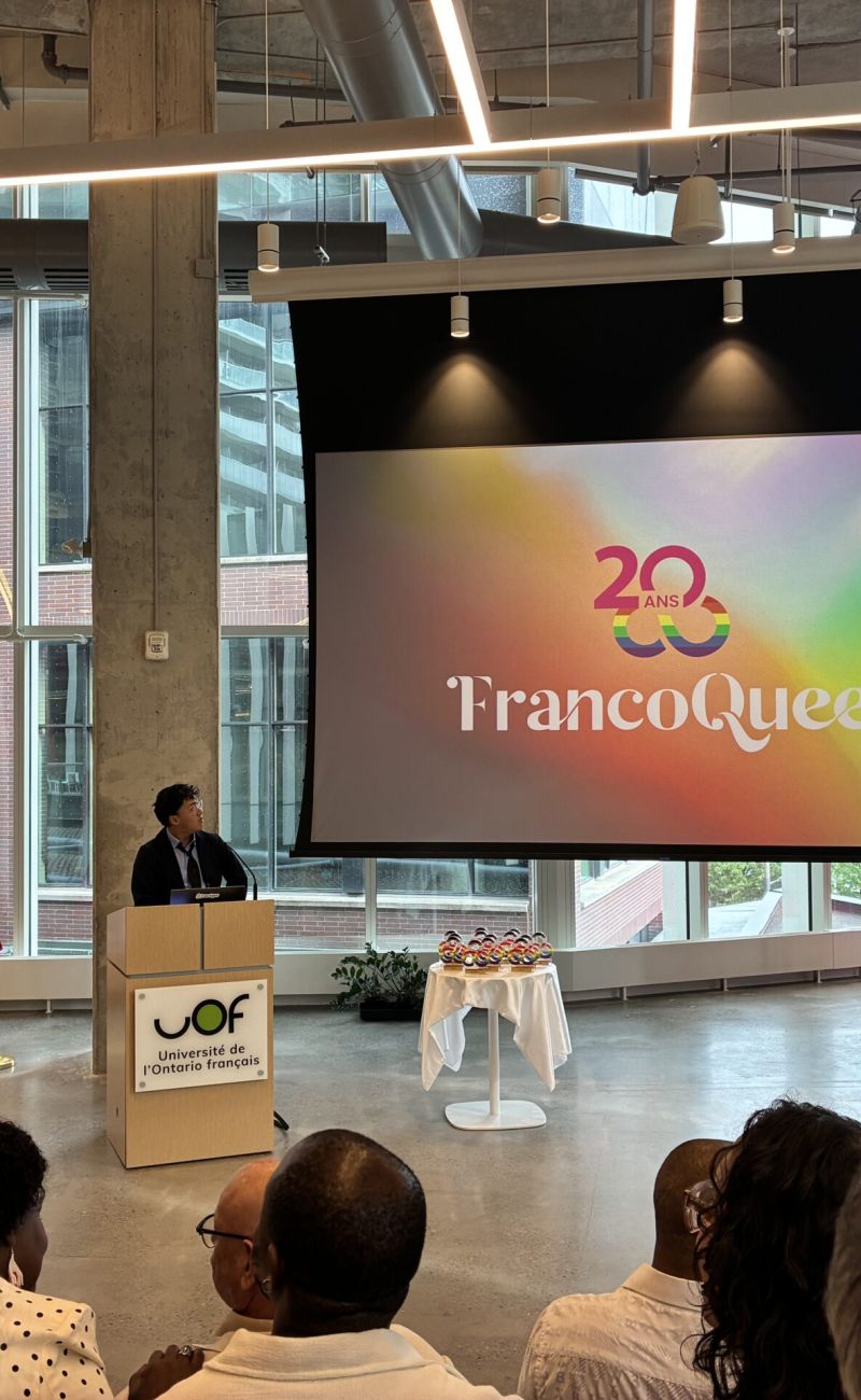 Le mois de juin vibre au rythme de la Franco Fierté 2026. Du 1er au 30 juin, la Ville Reine célèbre un jalon historique : le 20e anniversaire de FrancoQueer.